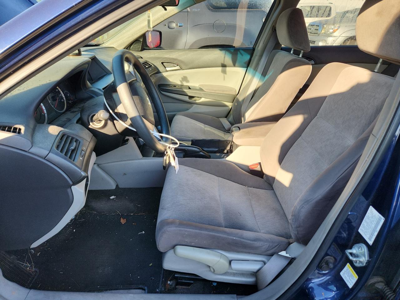 2009 Honda Accord Lx VIN: 1HGCP26329A185571 Lot: 82199205