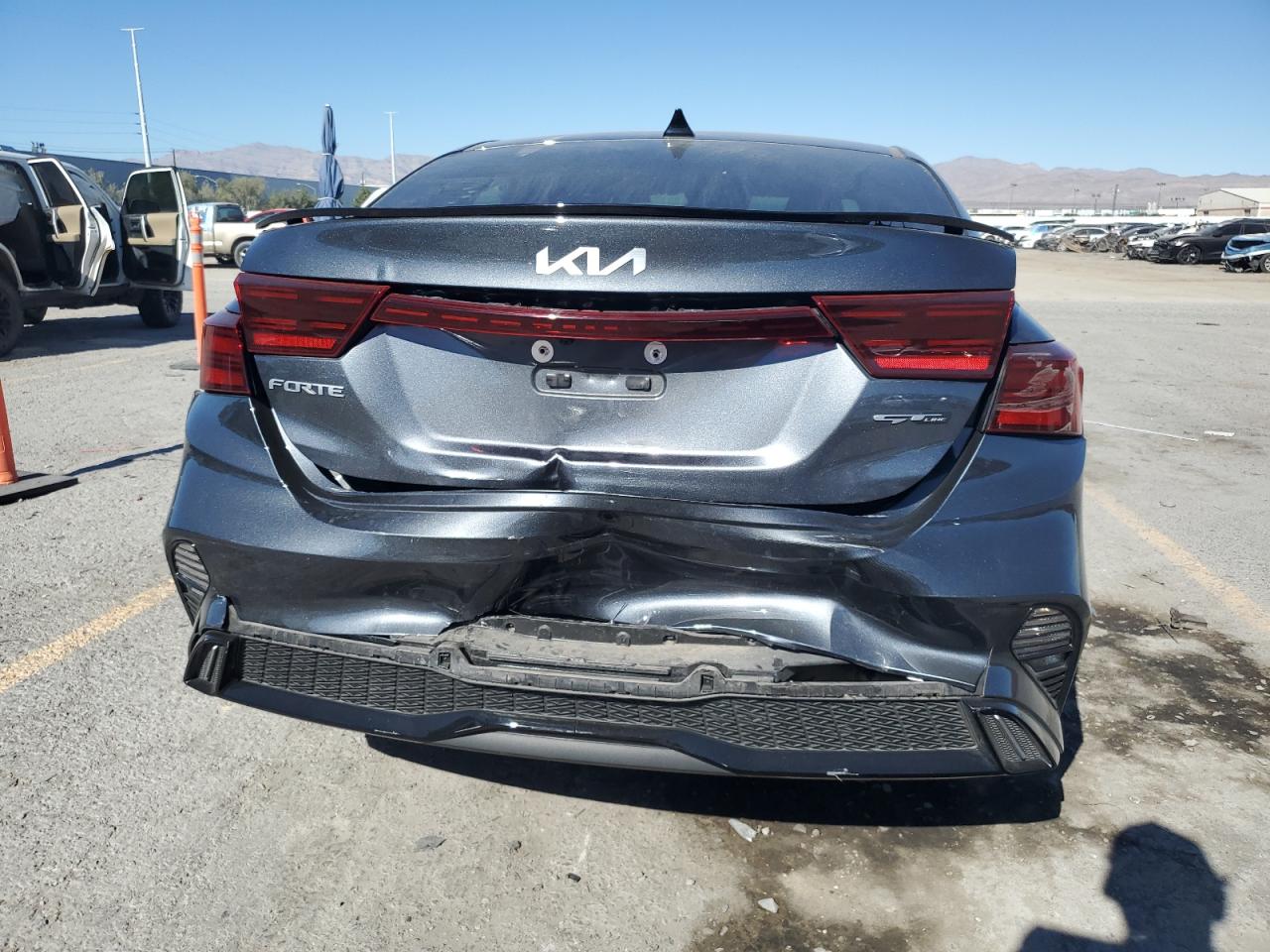 2024 Kia Forte Gt Line VIN: 3KPF54AD9RE759643 Lot: 90741855