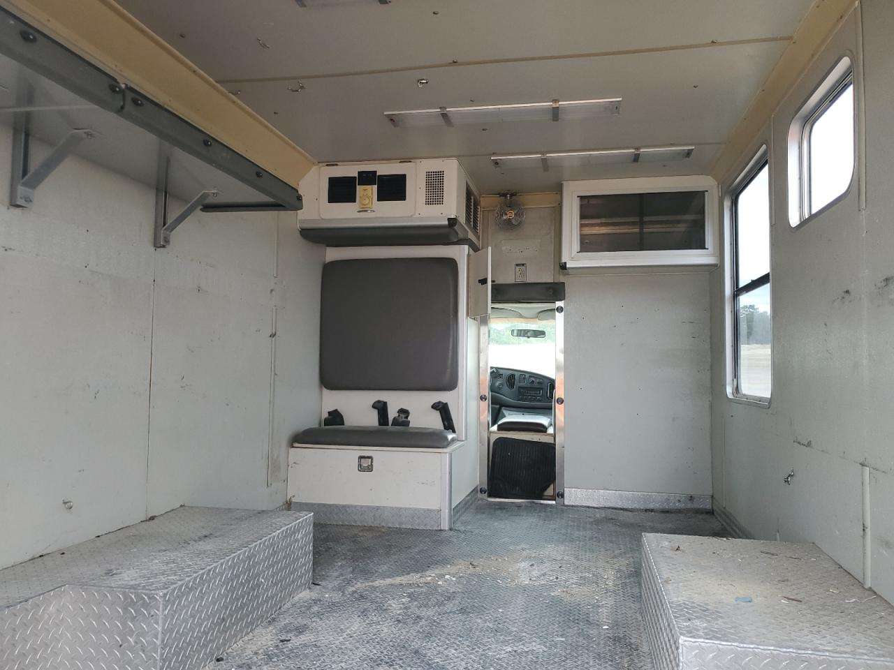 2006 Ford Econoline Commercial VIN: 1FDXE45P96HB31642 Lot: 81580065