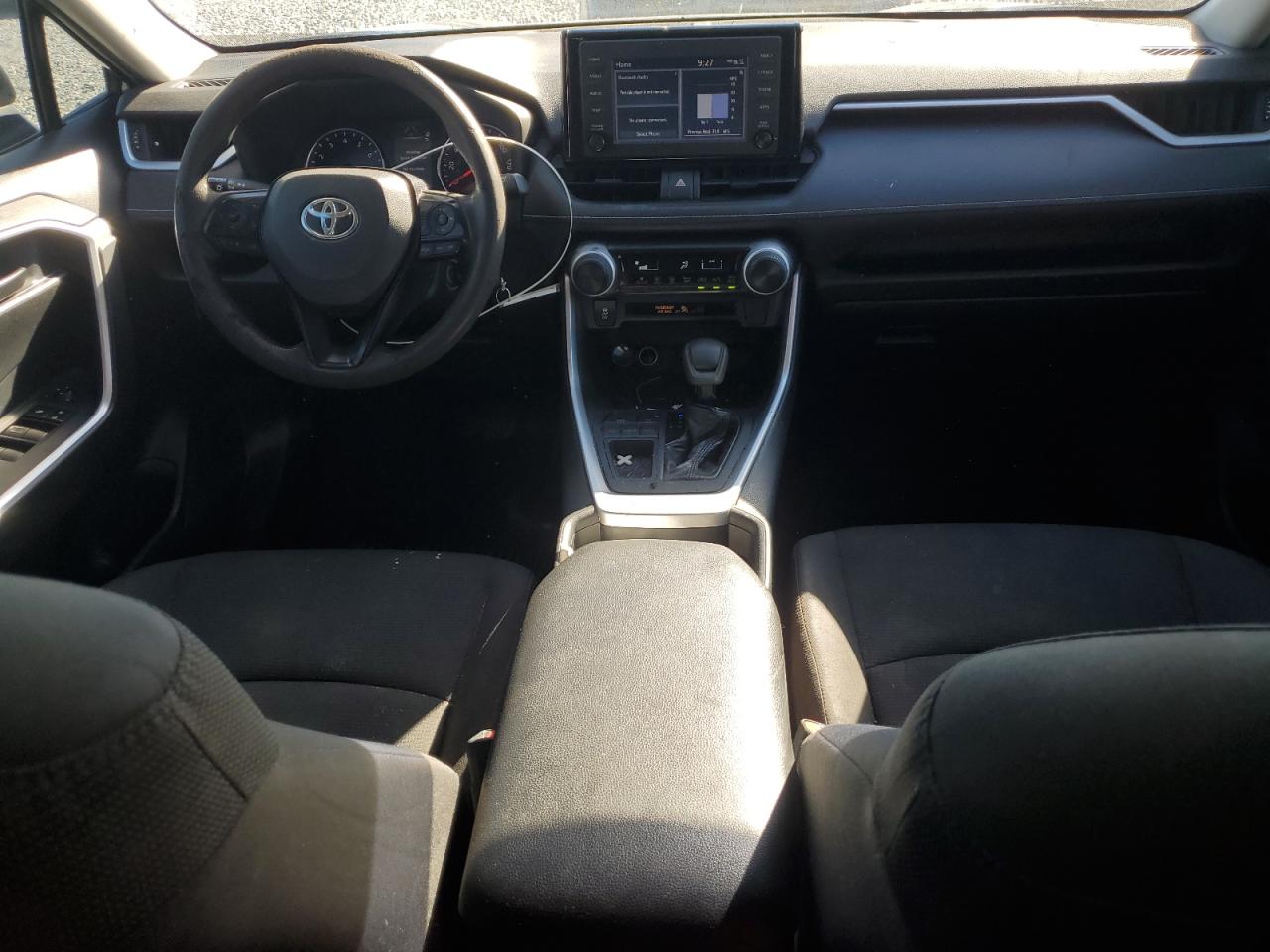 2019 Toyota Rav4 Le VIN: 2T3H1RFV9KW005493 Lot: 82516355