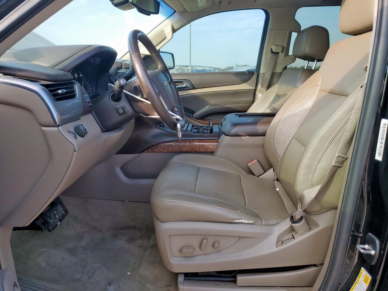 2015 Chevrolet Suburban C1500 Ltz VIN: 1GNSCKKC2FR152909 Lot: 84558345