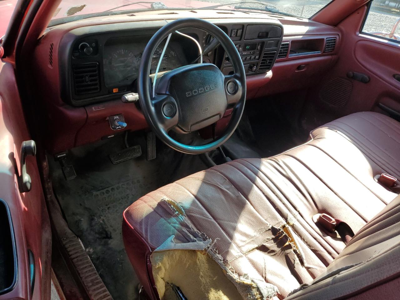 1995 Dodge Ram 3500 VIN: 1B6MF3659SS253883 Lot: 82083155