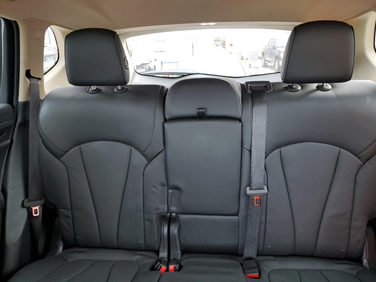 2018 Buick Envision Essence VIN: LRBFX2SA3JD001353 Lot: 86277005