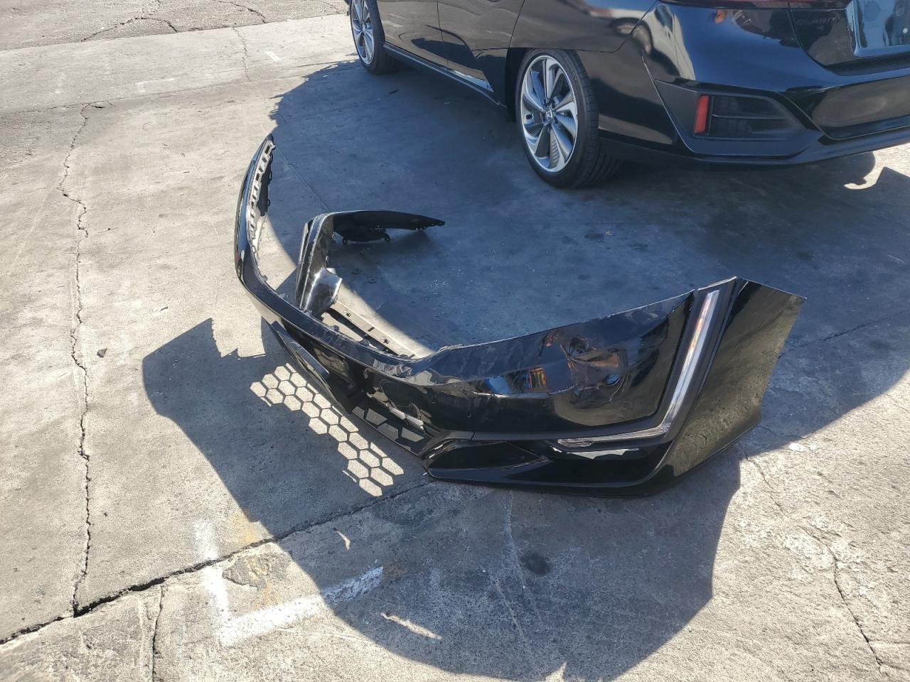 2019 Honda Clarity Touring VIN: JHMZC5F38KC005072 Lot: 85333965