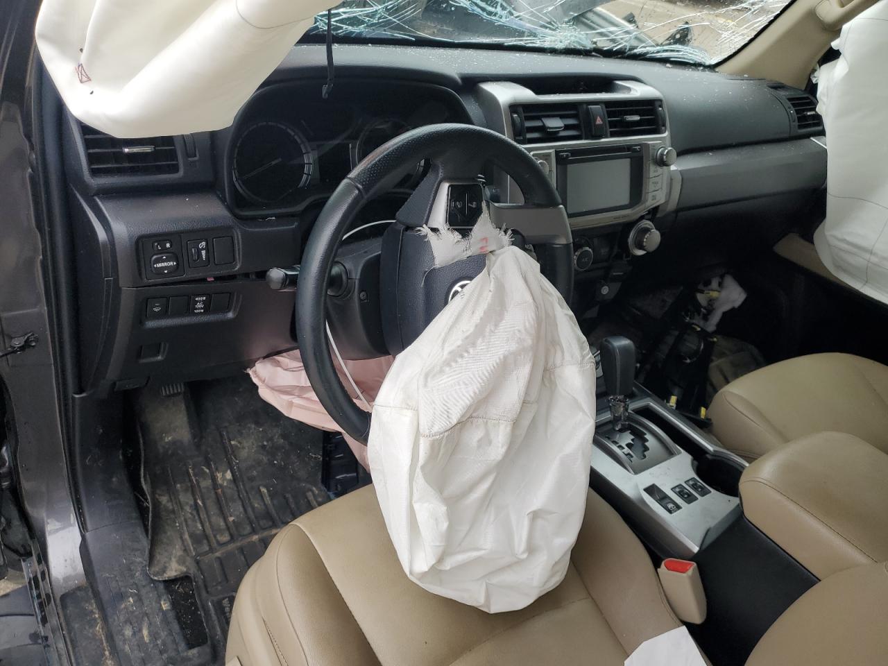 2018 Toyota 4Runner Sr5/Sr5 Premium VIN: JTEBU5JRXJ5484413 Lot: 89829795