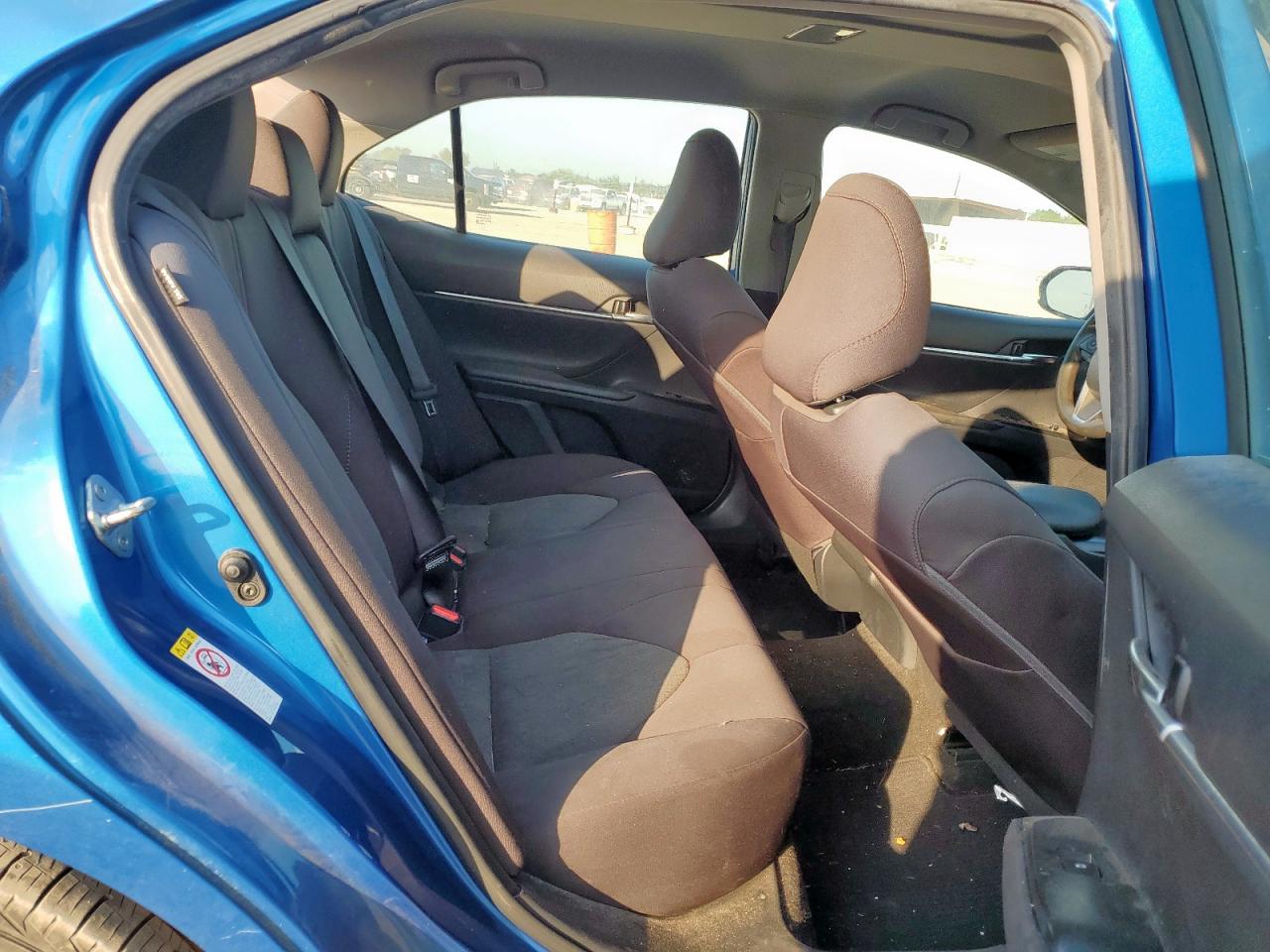 2019 Toyota Camry L VIN: 4T1B11HK6KU238346 Lot: 81947105