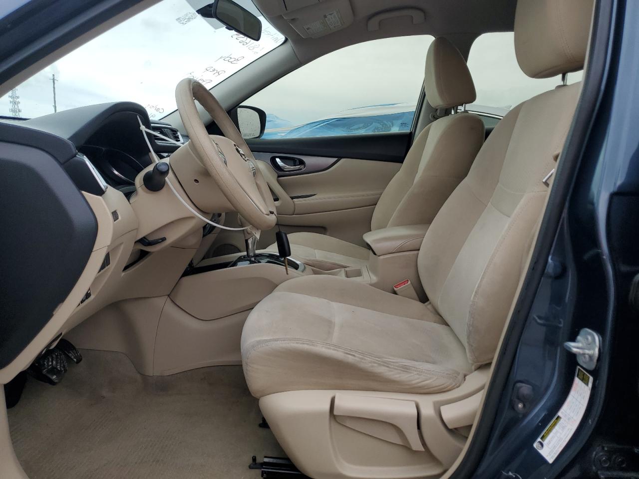 2015 Nissan Rogue S VIN: KNMAT2MV9FP562895 Lot: 85294615