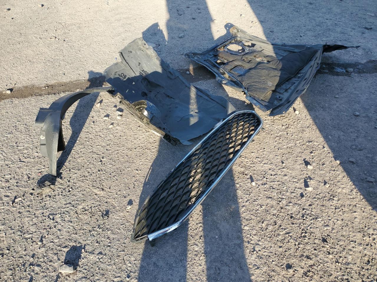 2017 Nissan Rogue Sport S VIN: JN1BJ1CR2HW111991 Lot: 85780825