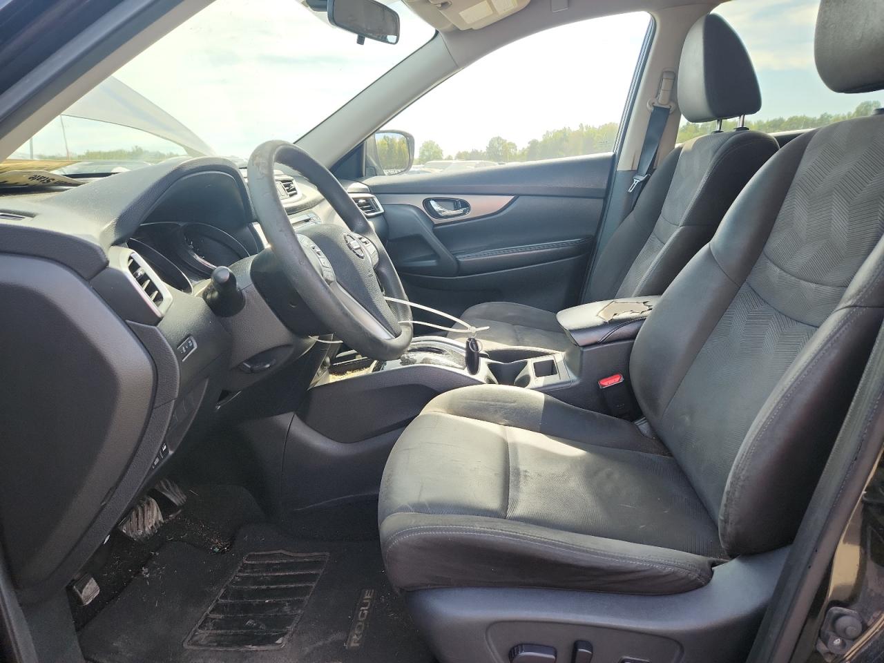 2015 Nissan Rogue S VIN: KNMAT2MV6FP542748 Lot: 84590535