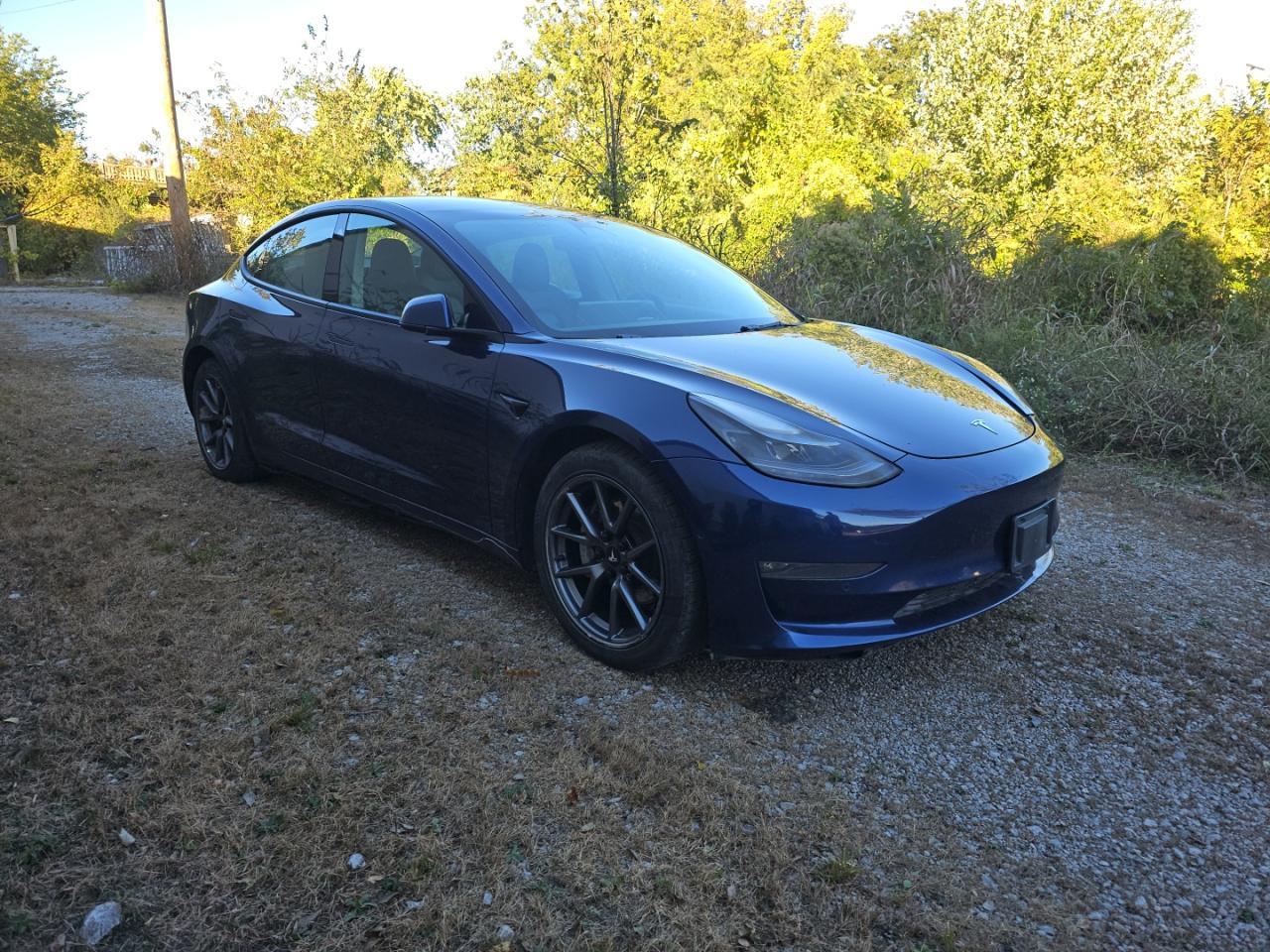 2022 Tesla Model 3 blue null electric 5YJ3E1EB4NF143606 photo #1
