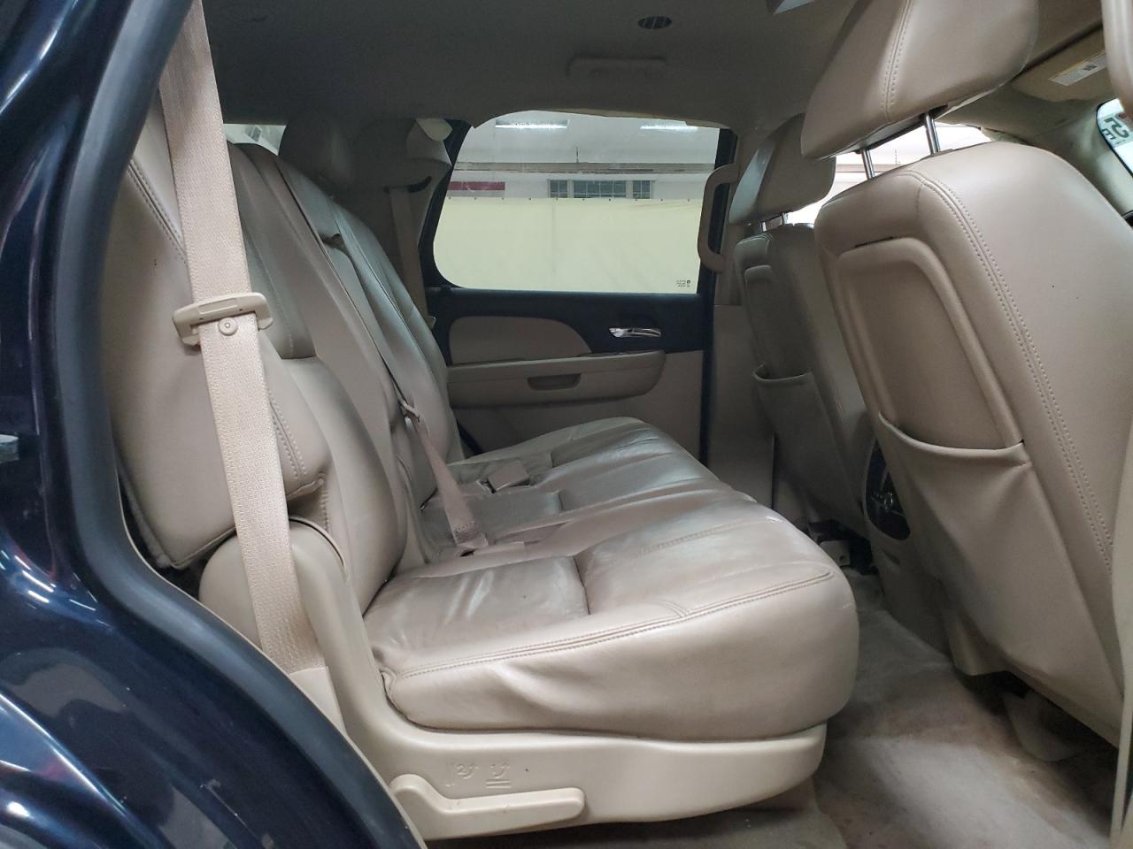 2008 Chevrolet Tahoe K1500 VIN: 1GNFK13008J239843 Lot: 84952575