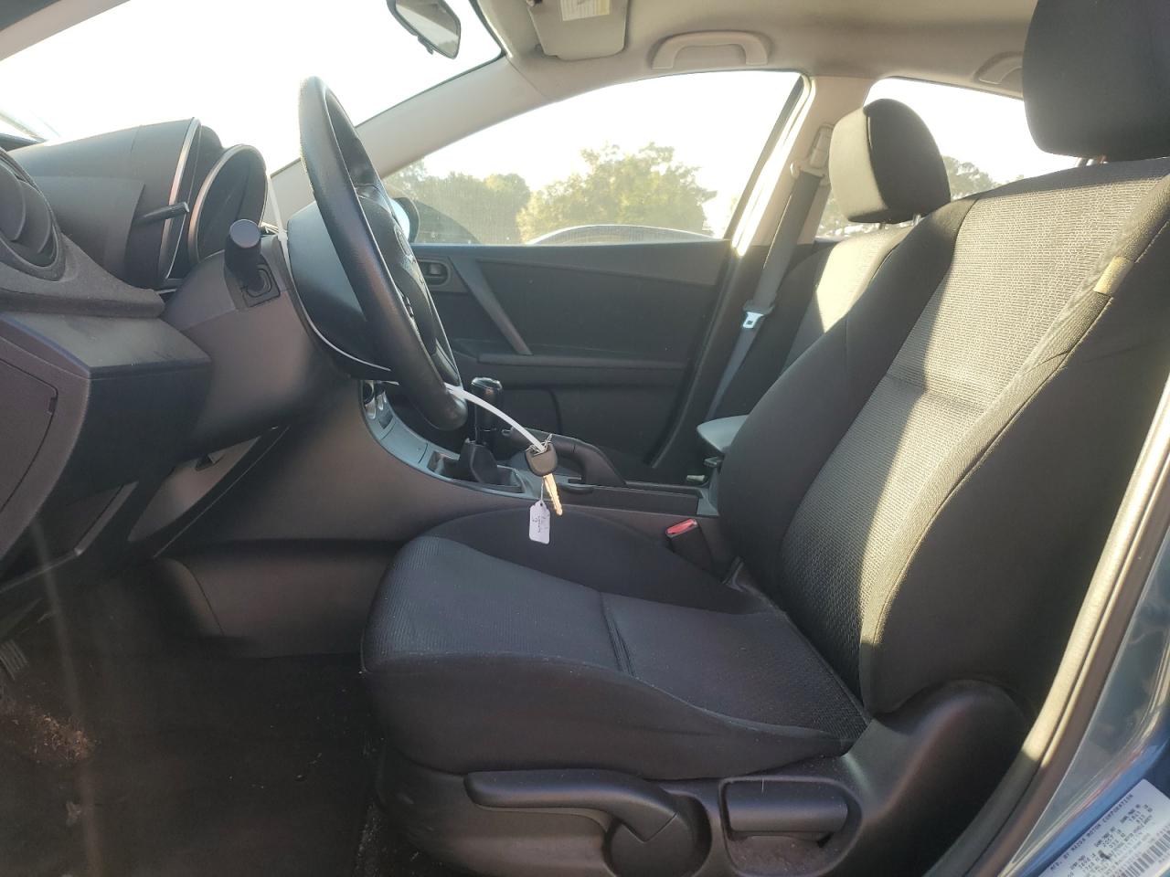 2010 Mazda 3 I VIN: JM1BL1SF5A1130164 Lot: 81604375