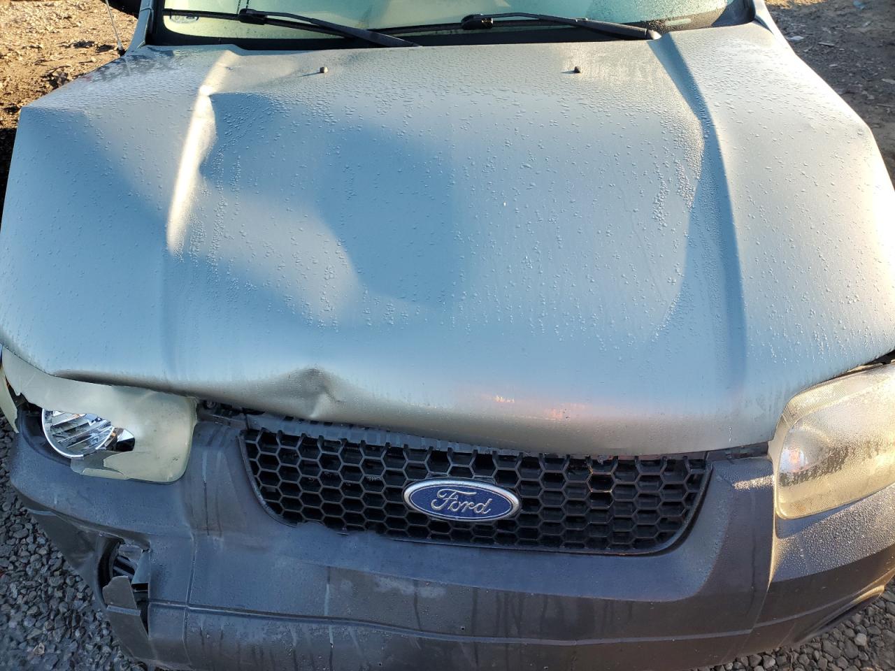 2005 Ford Escape Xls VIN: 1FMYU02Z05KA16774 Lot: 90664395