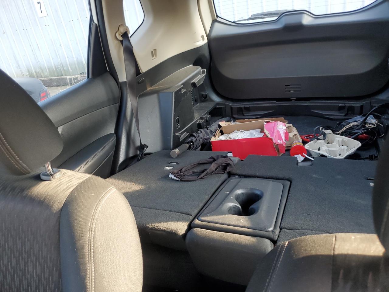 2019 Nissan Rogue S VIN: KNMAT2MT2KP547809 Lot: 86628395