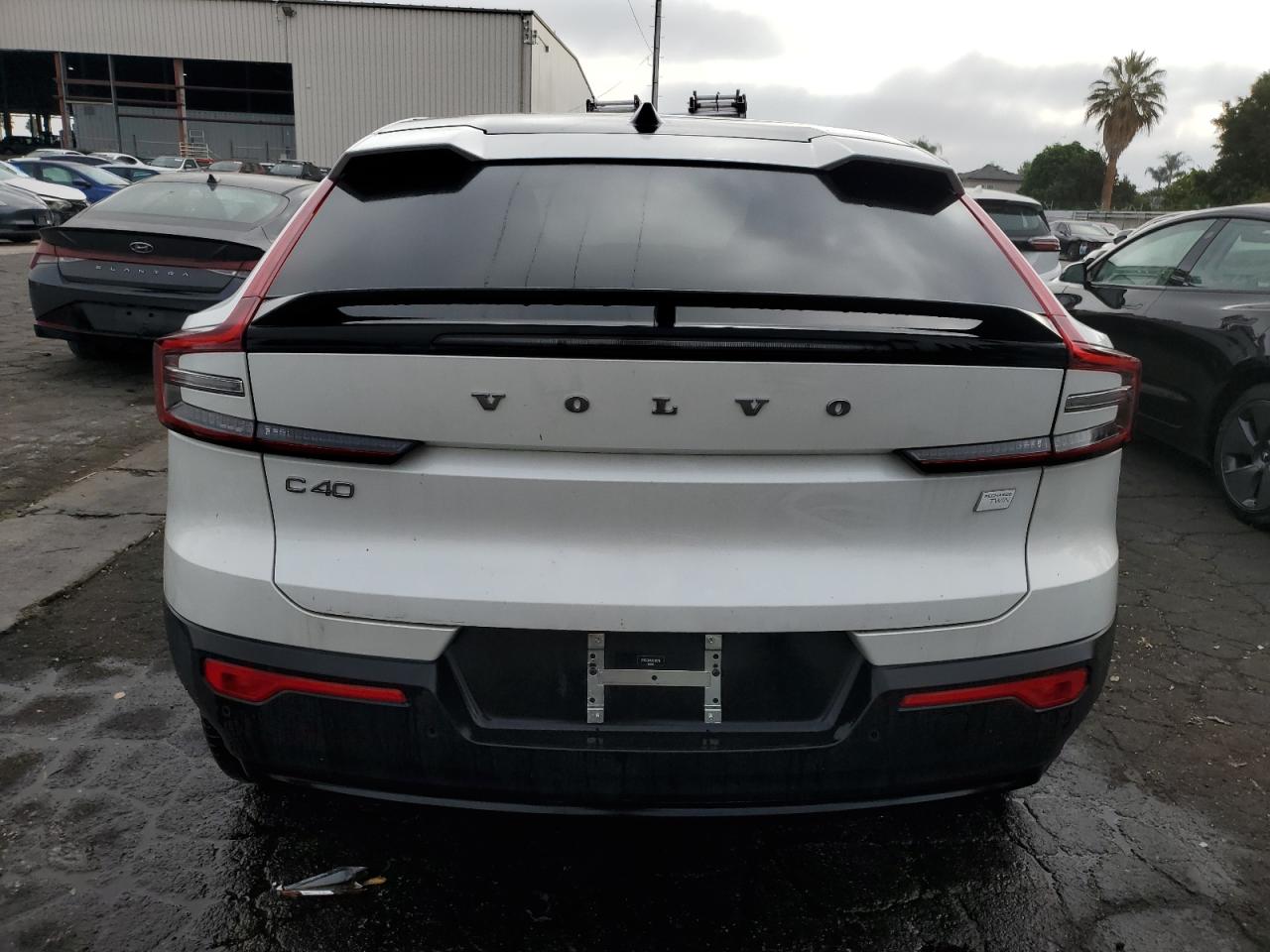 2024 Volvo C40 Recharge Ultimate VIN: YV4ER3GM2R2107216 Lot: 81022265
