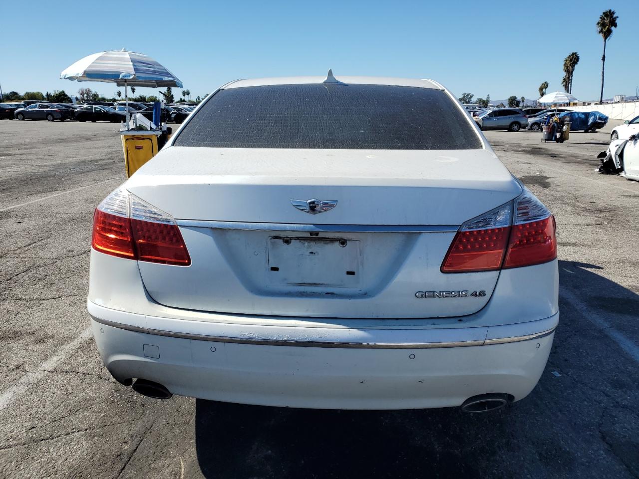 2011 Hyundai Genesis 4.6L VIN: KMHGC4DF7BU116380 Lot: 90407335