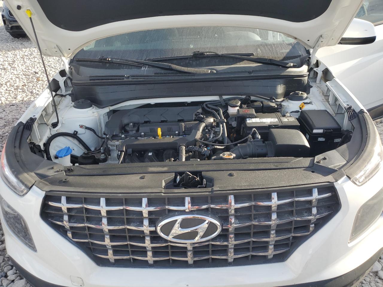 2021 Hyundai Venue Sel VIN: KMHRC8A32MU083592 Lot: 82175115