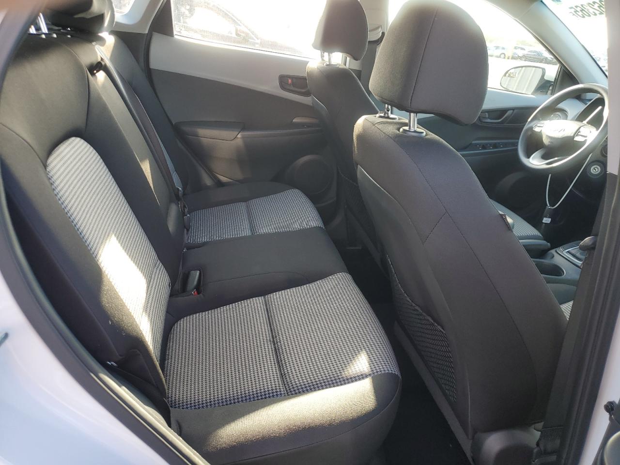 2021 Hyundai Kona Se VIN: KM8K12AA0MU626702 Lot: 84962365