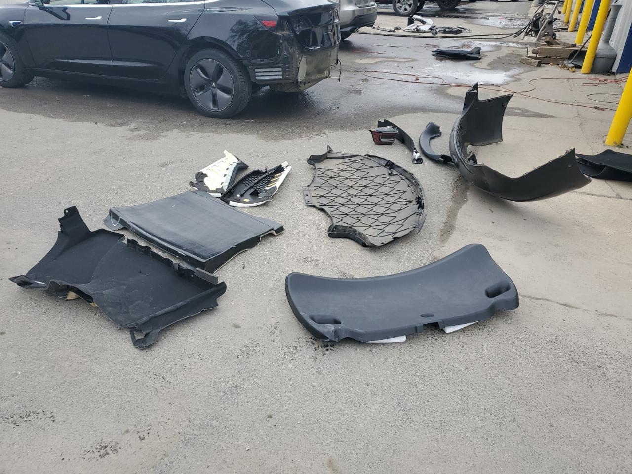 2018 Tesla Model 3 VIN: 5YJ3E1EA4JF155191 Lot: 90493045