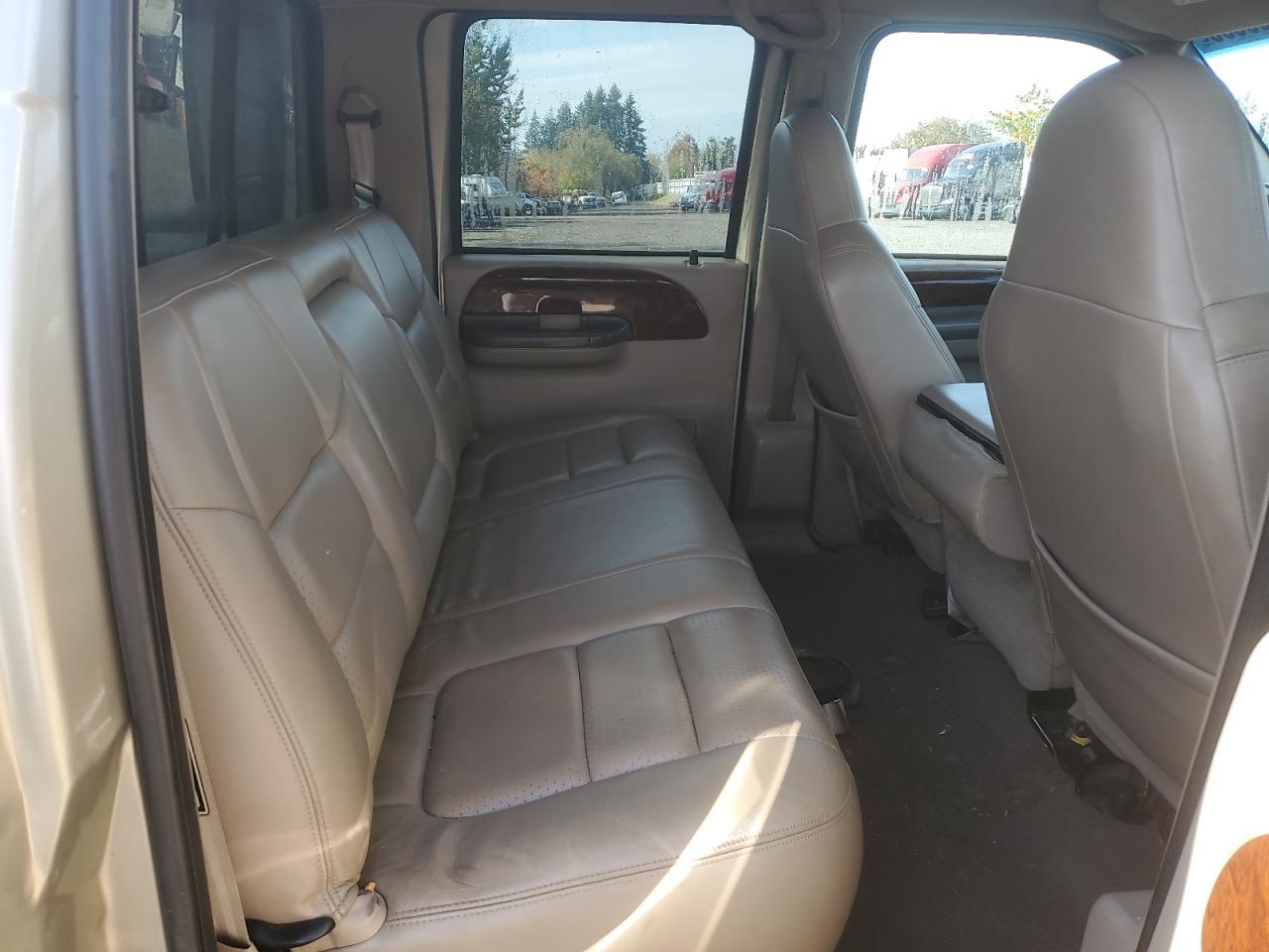 2001 Ford F350 Srw Super Duty VIN: 1FTSW31F61ED11352 Lot: 87008595