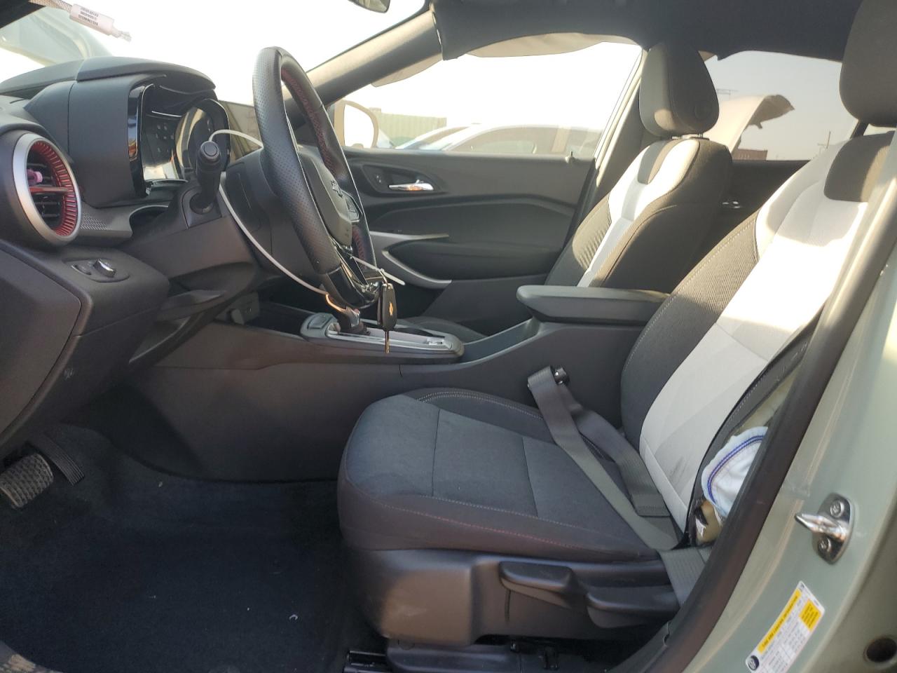 2024 Chevrolet Trax 1Rs VIN: KL77LGE20RC080675 Lot: 82212925