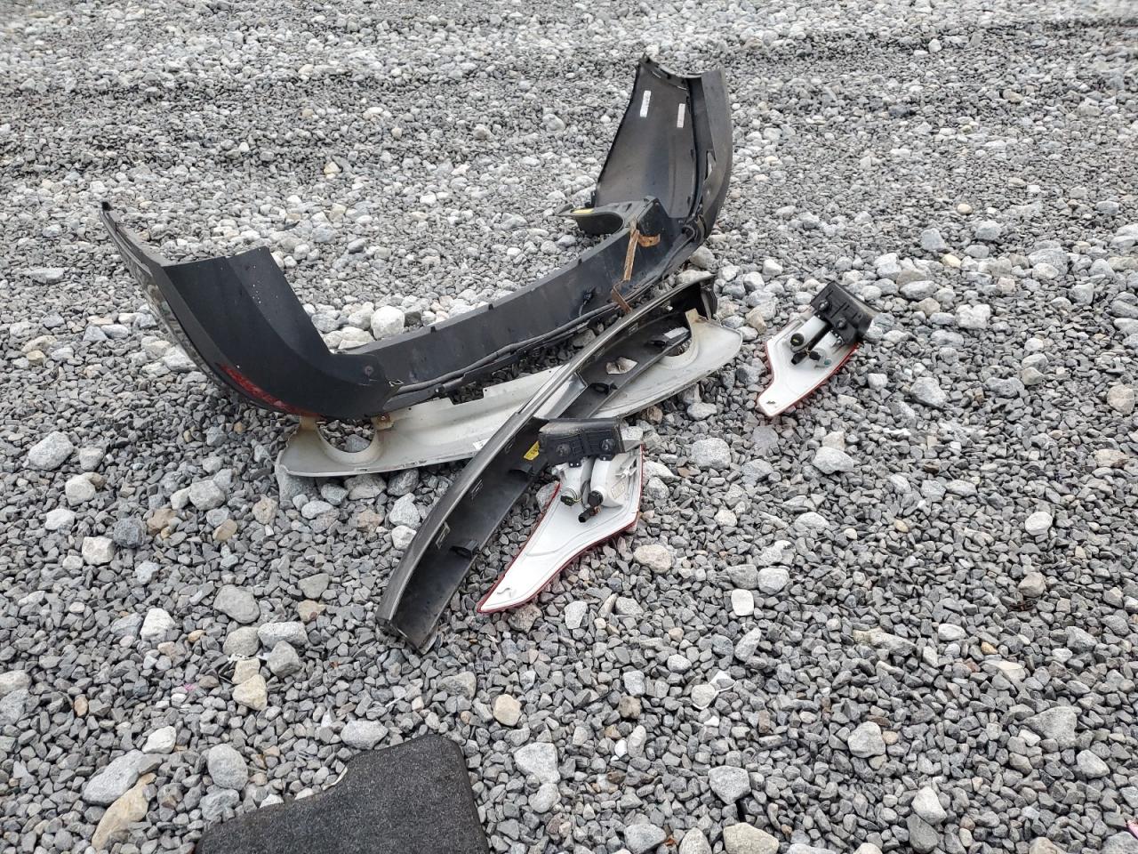 2014 Ford Escape Se VIN: 1FMCU0GX9EUB84032 Lot: 87092165