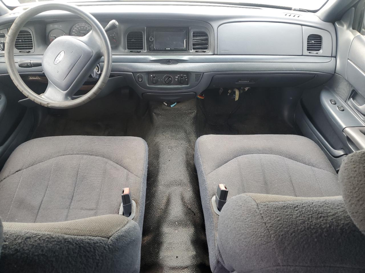 2001 Ford Crown Victoria Police Interceptor VIN: 2FAFP71W91X192934 Lot: 90677935