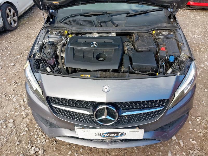 2017 MERCEDES-BENZ A 180 D AMG LINE PREMIUM 