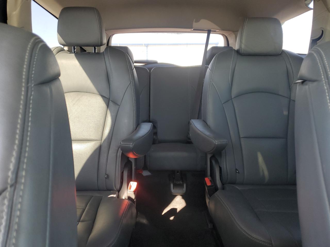 2020 Buick Enclave Essence VIN: 5GAERBKWXLJ302579 Lot: 90074955