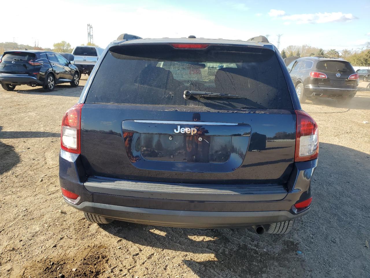 2014 Jeep Compass Sport VIN: 1C4NJCBA2ED666058 Lot: 90361585