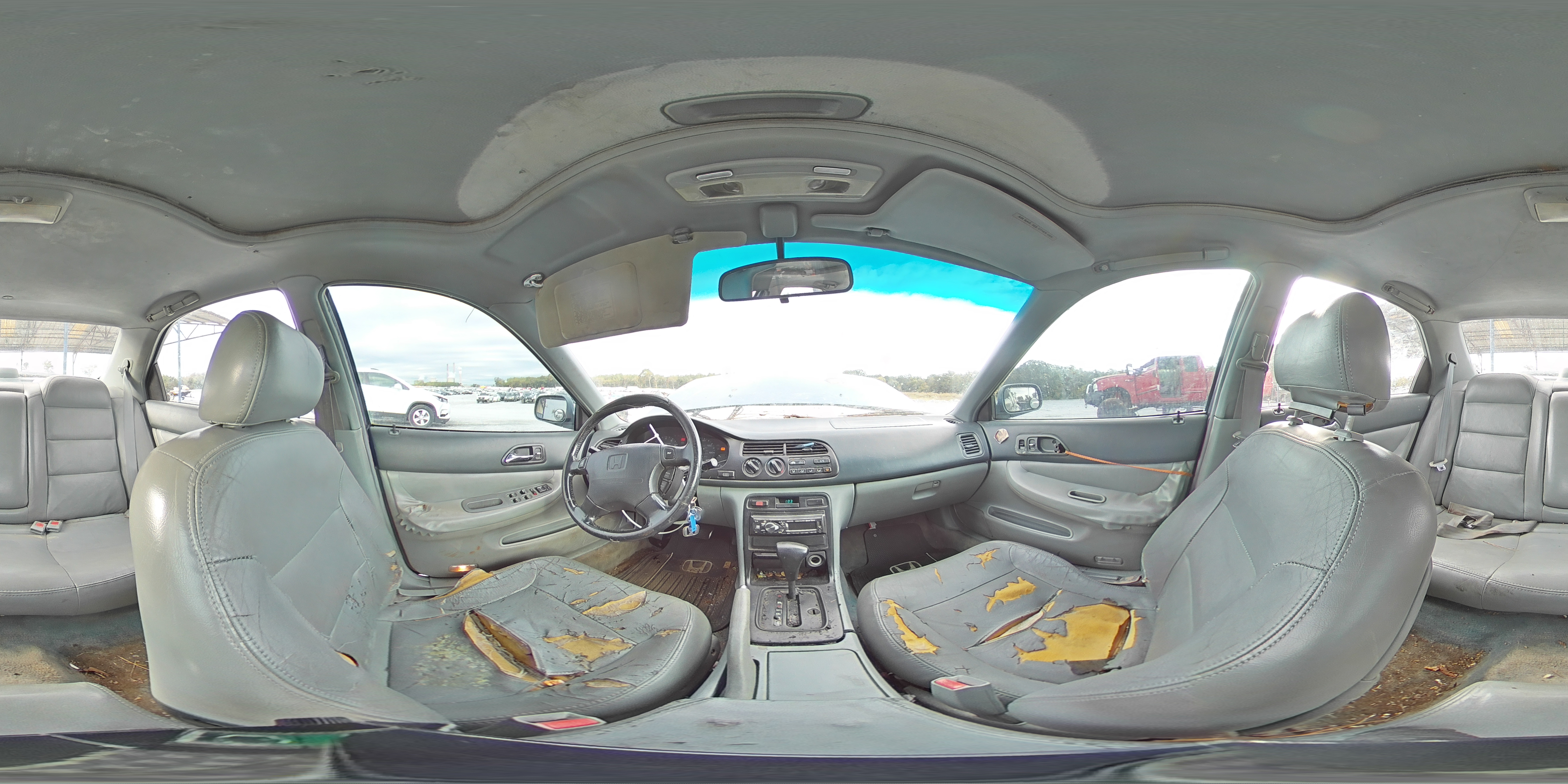 1997 Honda Accord Ex VIN: 1HGCE6673VA006951 Lot: 82360305