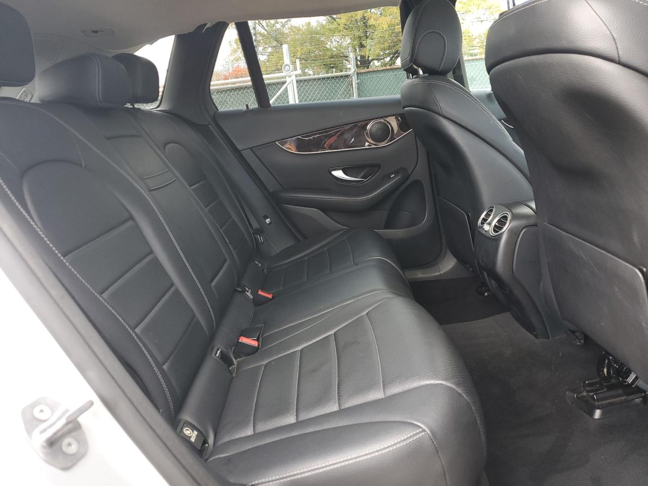 2016 Mercedes-Benz Glc 300 4Matic VIN: WDC0G4KB4GF102582 Lot: 82710415