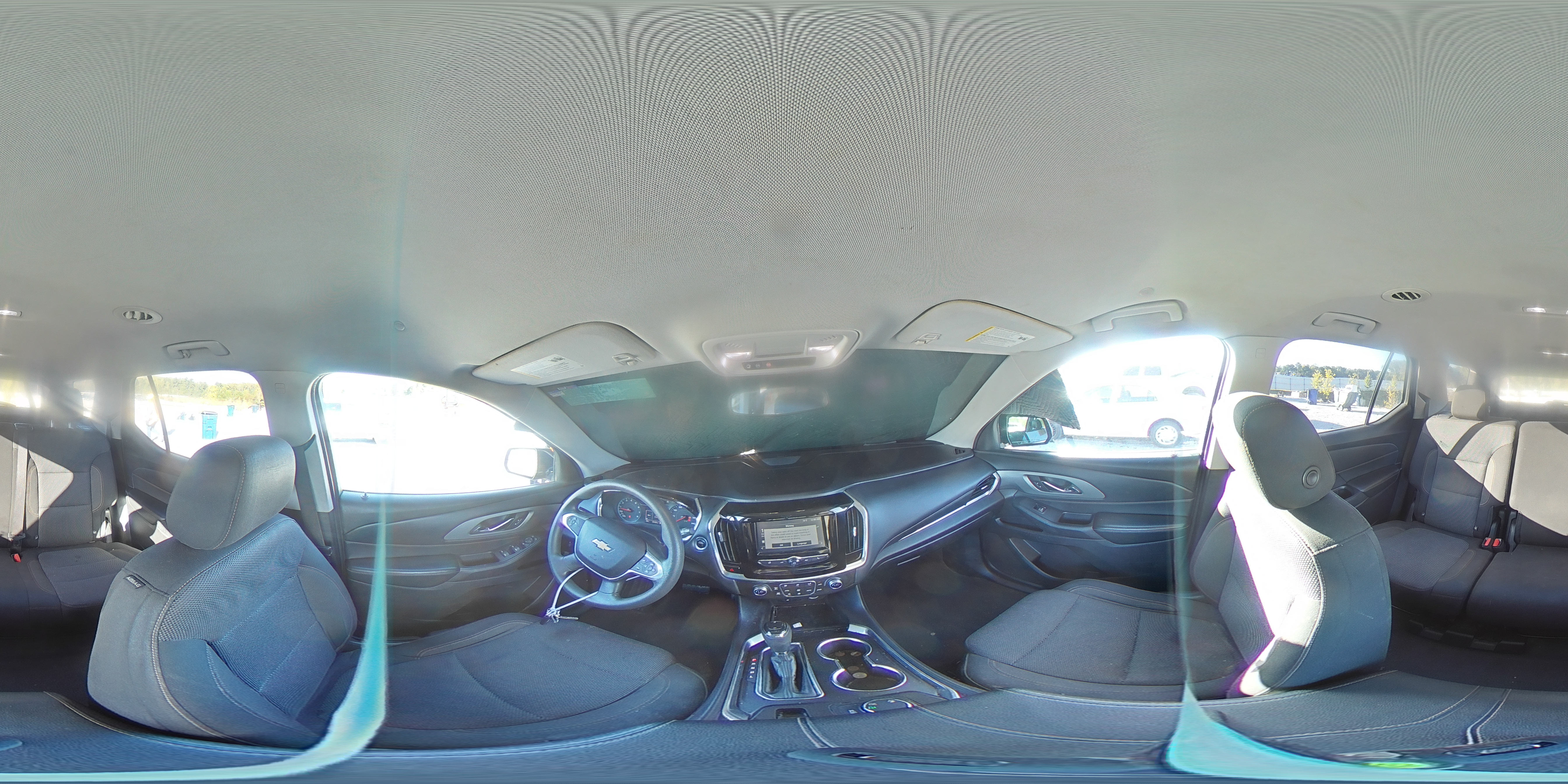 2018 Chevrolet Traverse Ls VIN: 1GNEVFKWXJJ106728 Lot: 82219125