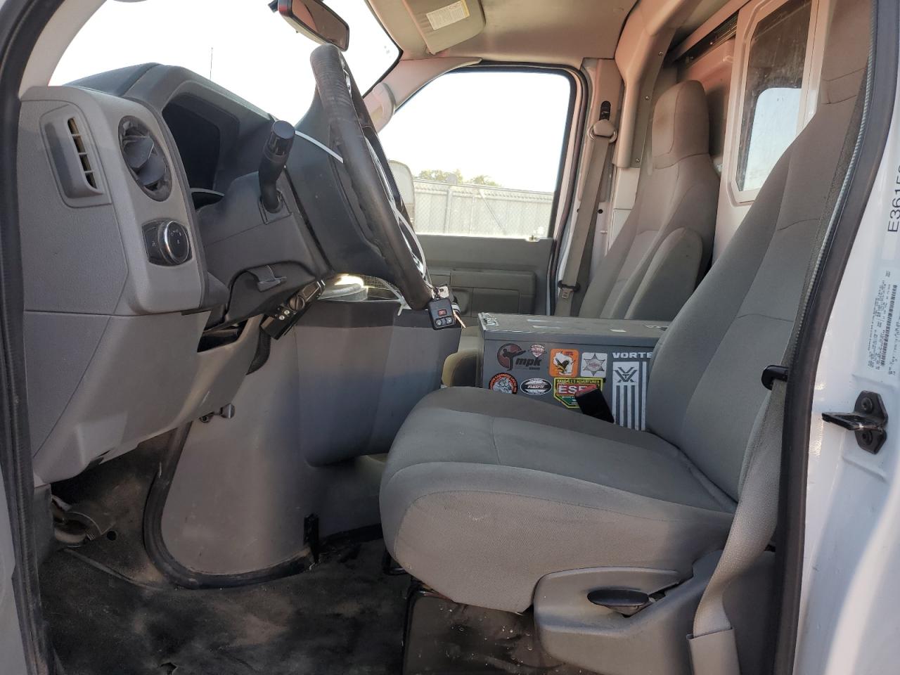 2022 Ford Econoline E350 Super Duty Cutaway Van VIN: 1FDWE3FN1NDC36152 Lot: 85486395