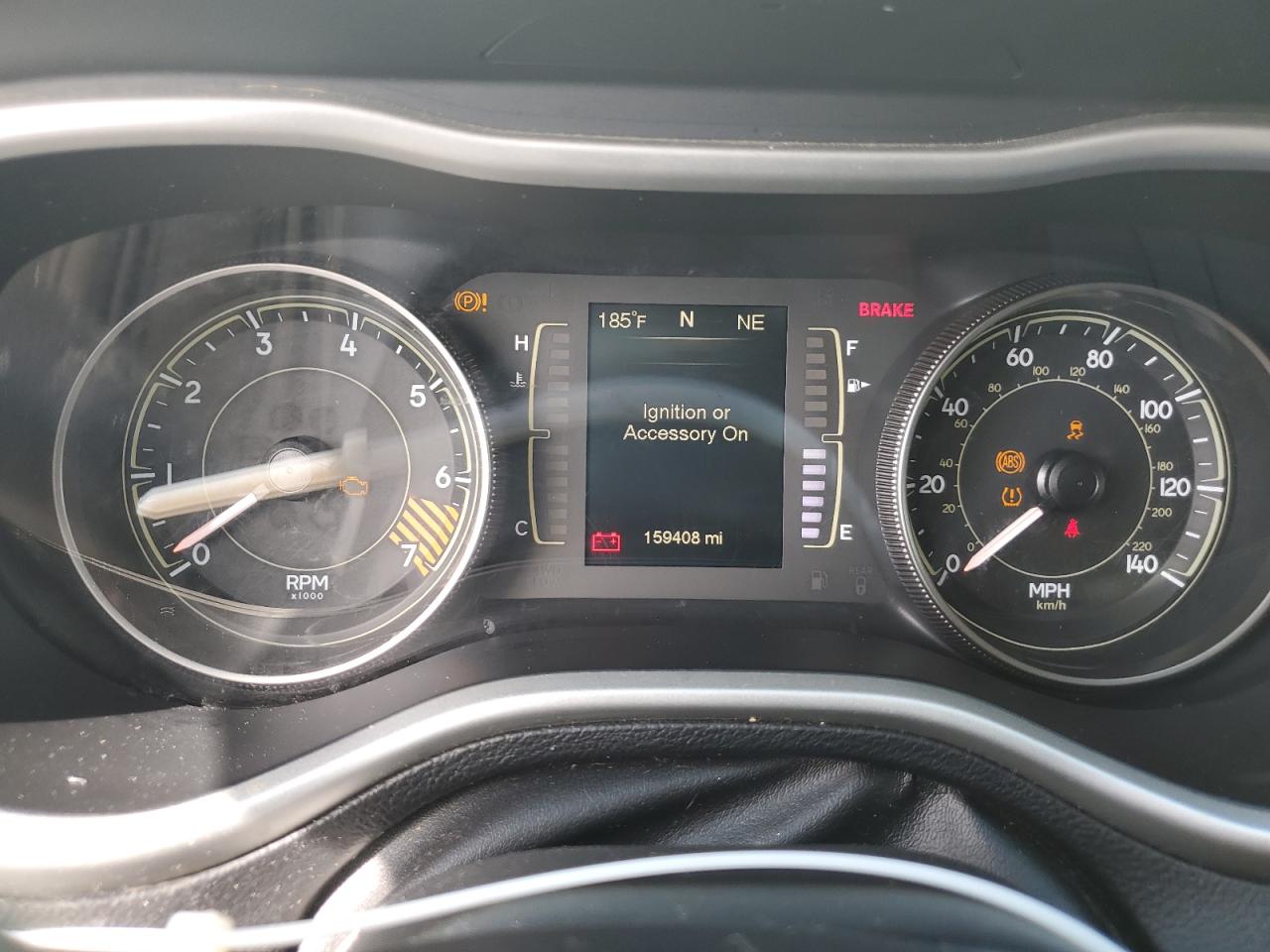 2014 Jeep Cherokee Latitude VIN: 1C4PJLCB1EW170382 Lot: 82411705