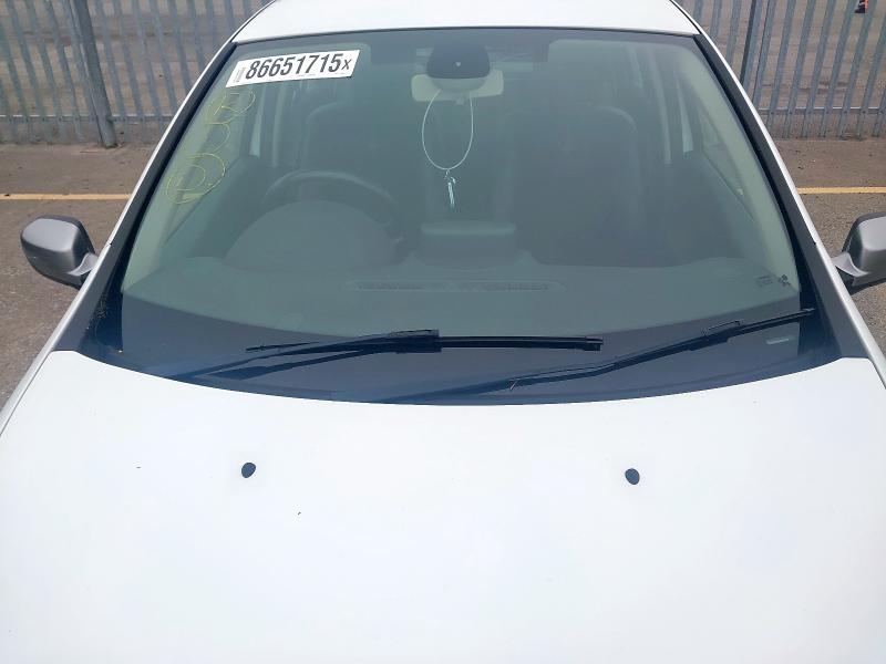 2011 RENAULT CLIO 1.2 16V DYNAMIQUE TOMTOM 5DR