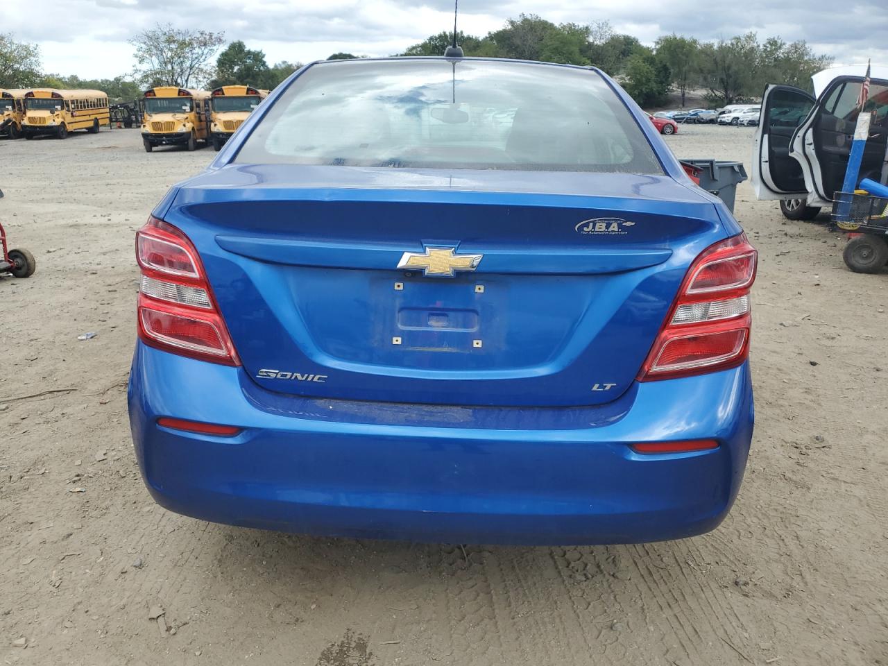 2019 Chevrolet Sonic Lt VIN: 1G1JD5SBXK4148584 Lot: 85568175