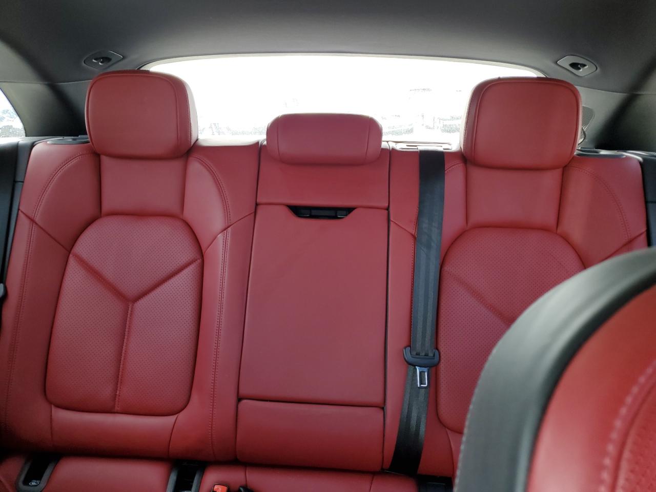 2024 Porsche Macan Base VIN: WP1AA2A53RLB08047 Lot: 86313675