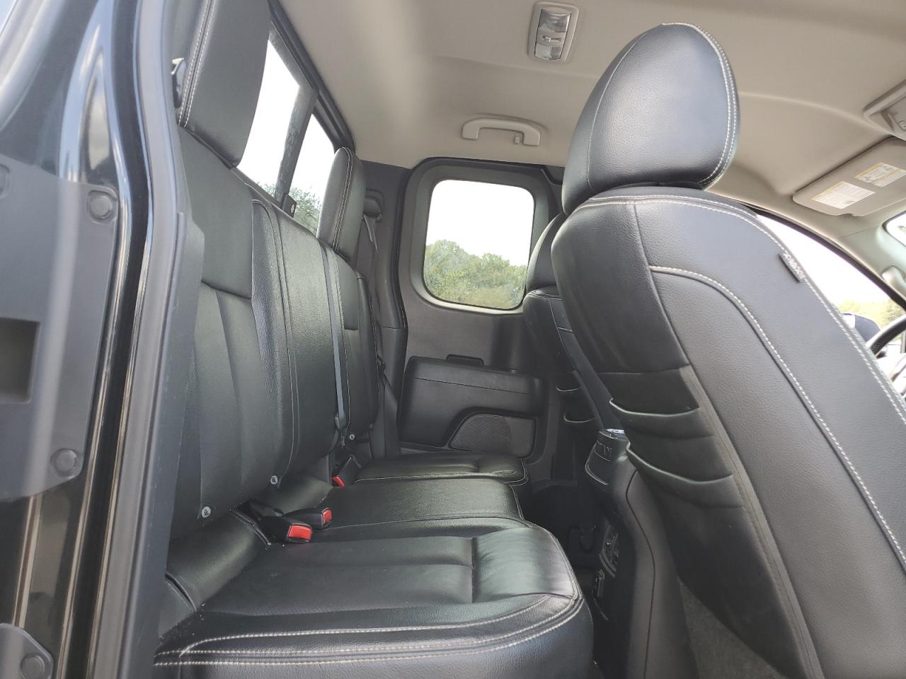 2017 Nissan Titan Sv VIN: 1N6AA1C55HN561000 Lot: 84373705