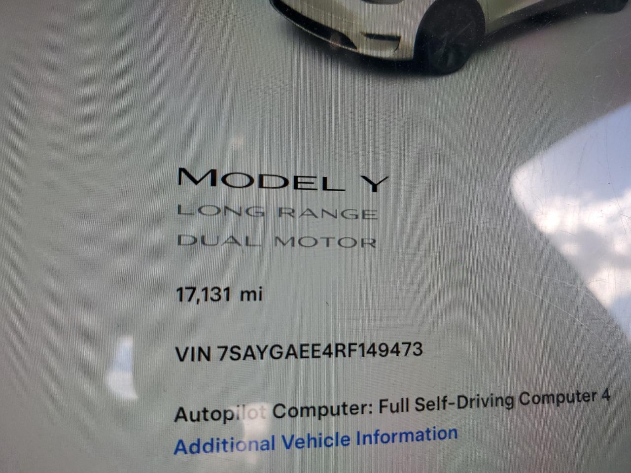 2024 Tesla Model Y VIN: 7SAYGAEE4RF149473 Lot: 85130955