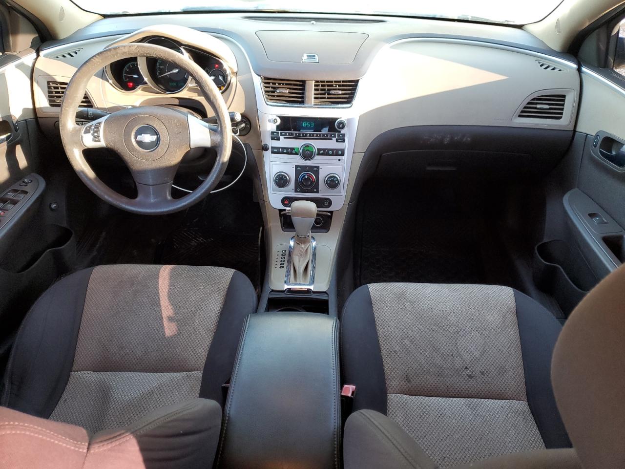 2010 Chevrolet Malibu Ls VIN: 1G1ZA5E08AF111512 Lot: 85677365