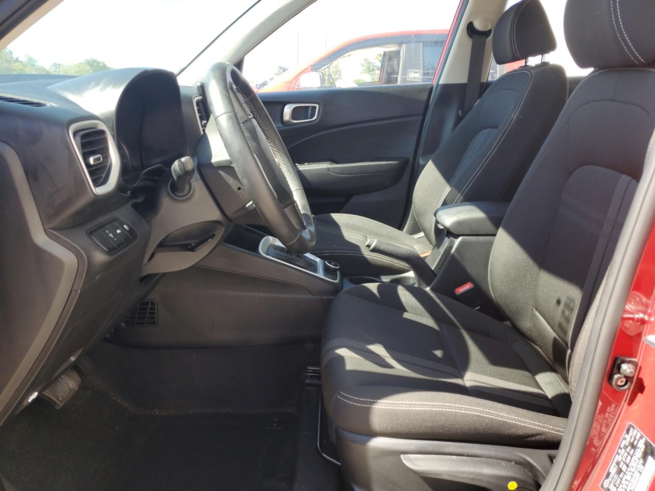 2021 Hyundai Venue Sel VIN: KMHRC8A35MU126242 Lot: 84901925