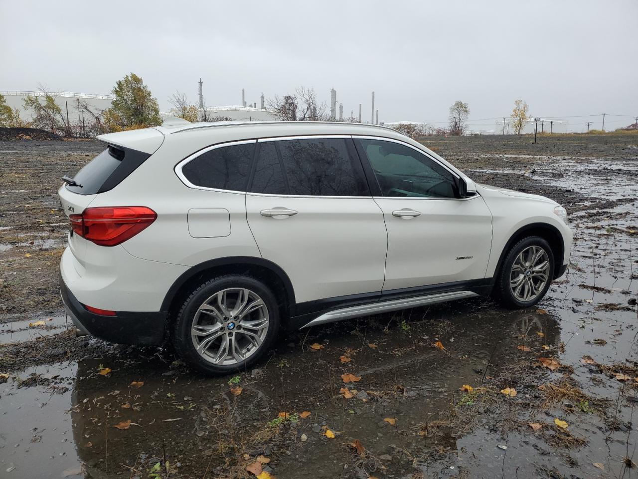 2017 BMW X1 xDrive28I VIN: WBXHT3C32H5F80938 Lot: 91230235