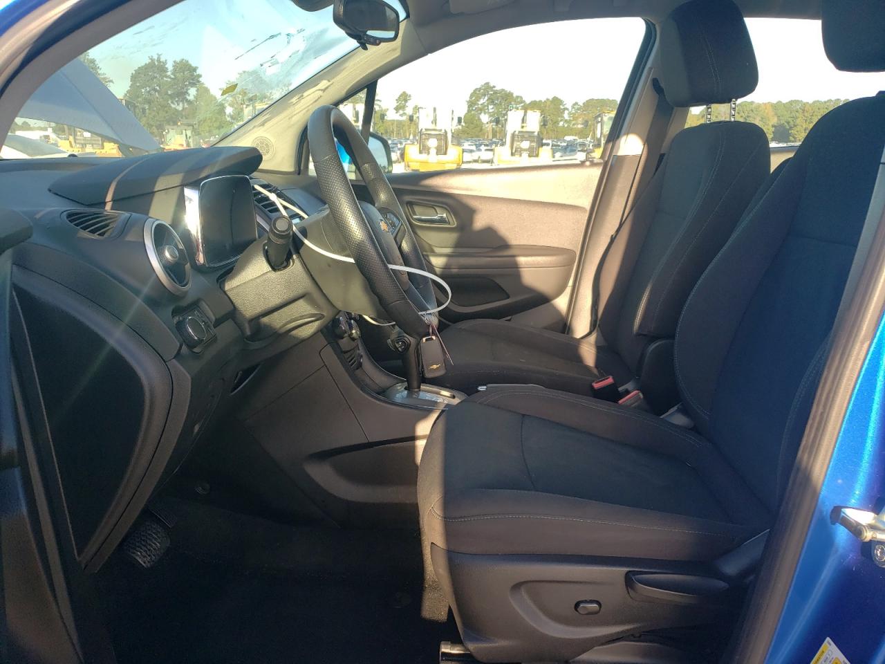 2015 Chevrolet Trax Ls VIN: KL7CJKSB0FB246836 Lot: 82005255