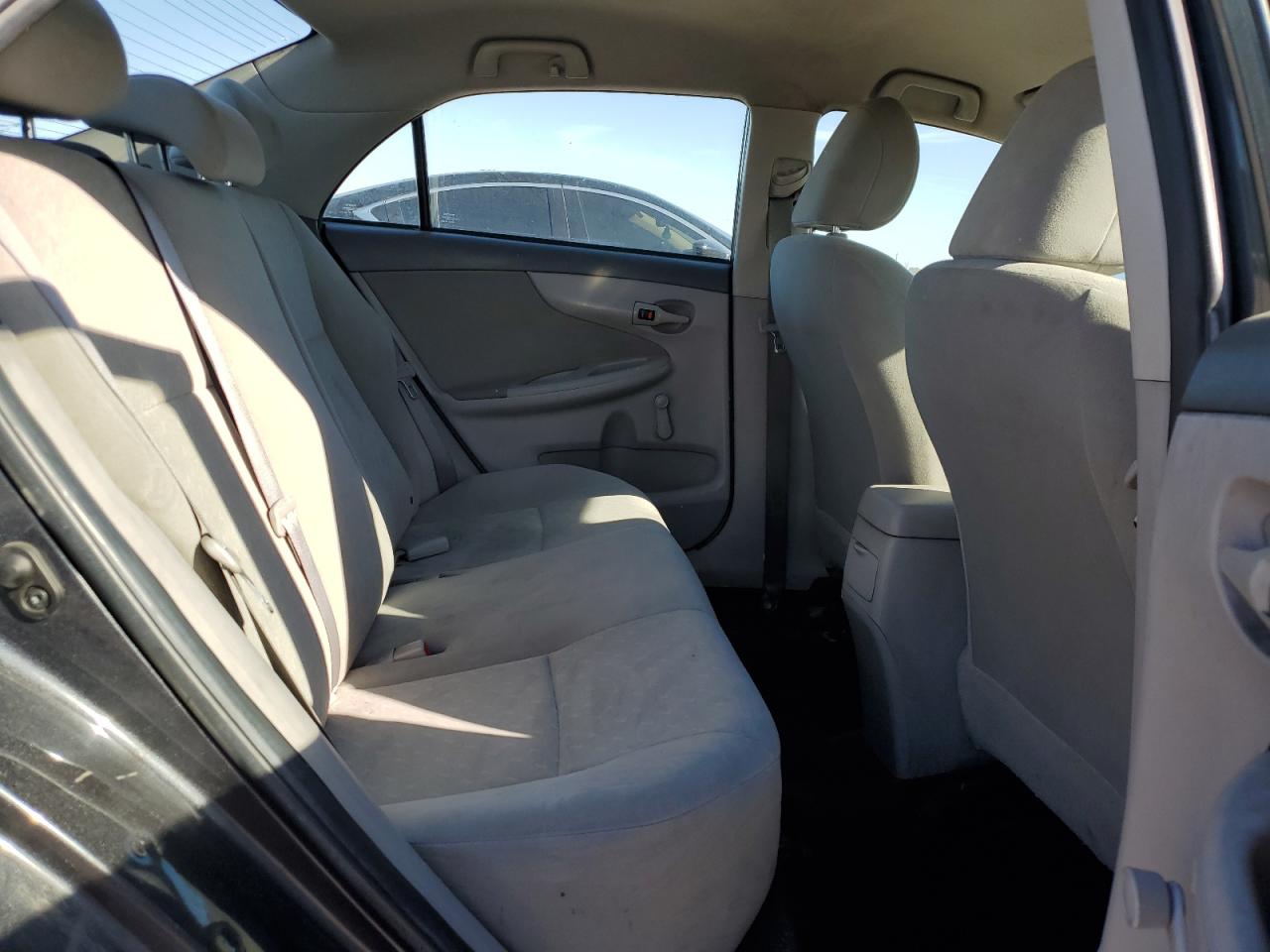 2010 Toyota Corolla Base VIN: 2T1BU4EE1AC356392 Lot: 85083925