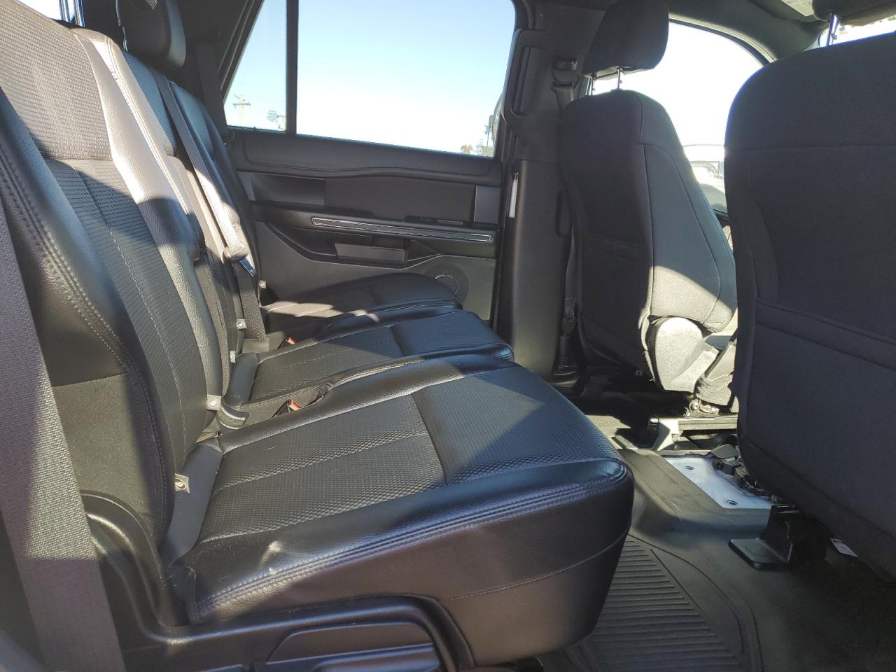 2019 Ford Expedition Xl VIN: 1FMJU1GT9KEA38861 Lot: 86210875