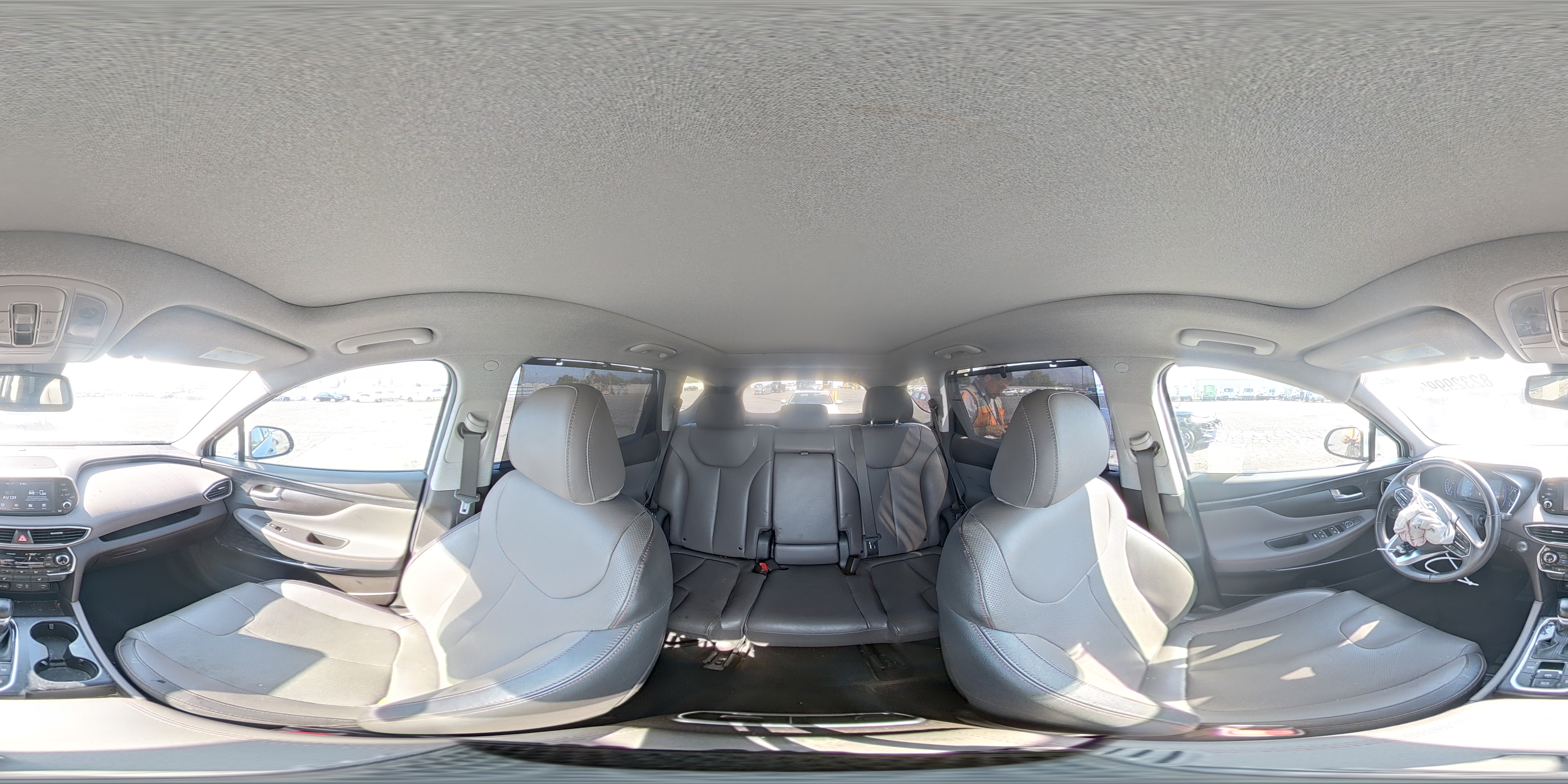 2019 Hyundai Santa Fe Limited VIN: 5NMS53AA4KH040880 Lot: 82329995