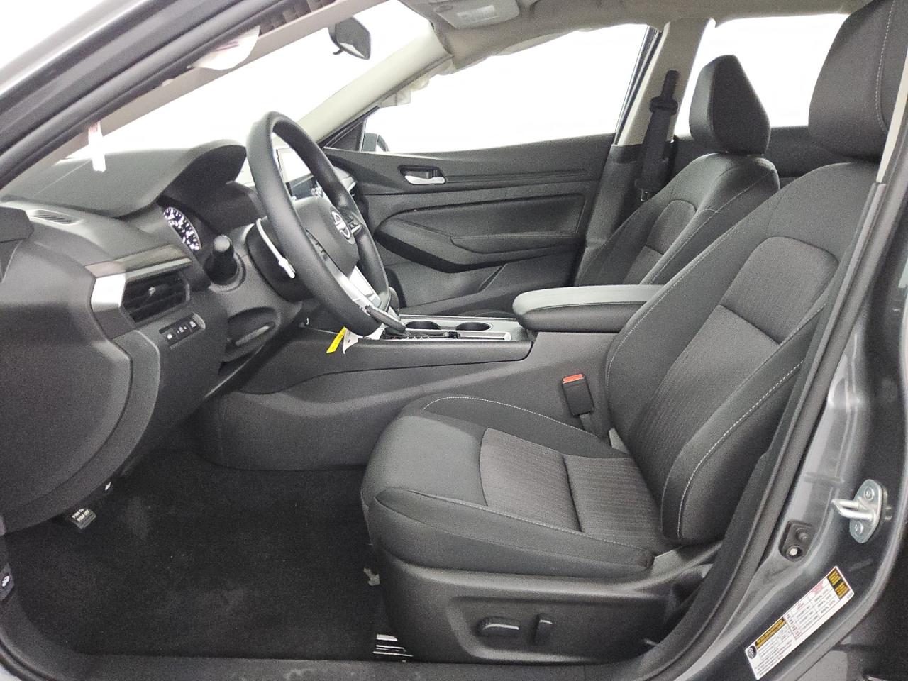 2025 Nissan Altima Sv VIN: 1N4BL4DV2SN415488 Lot: 85642425