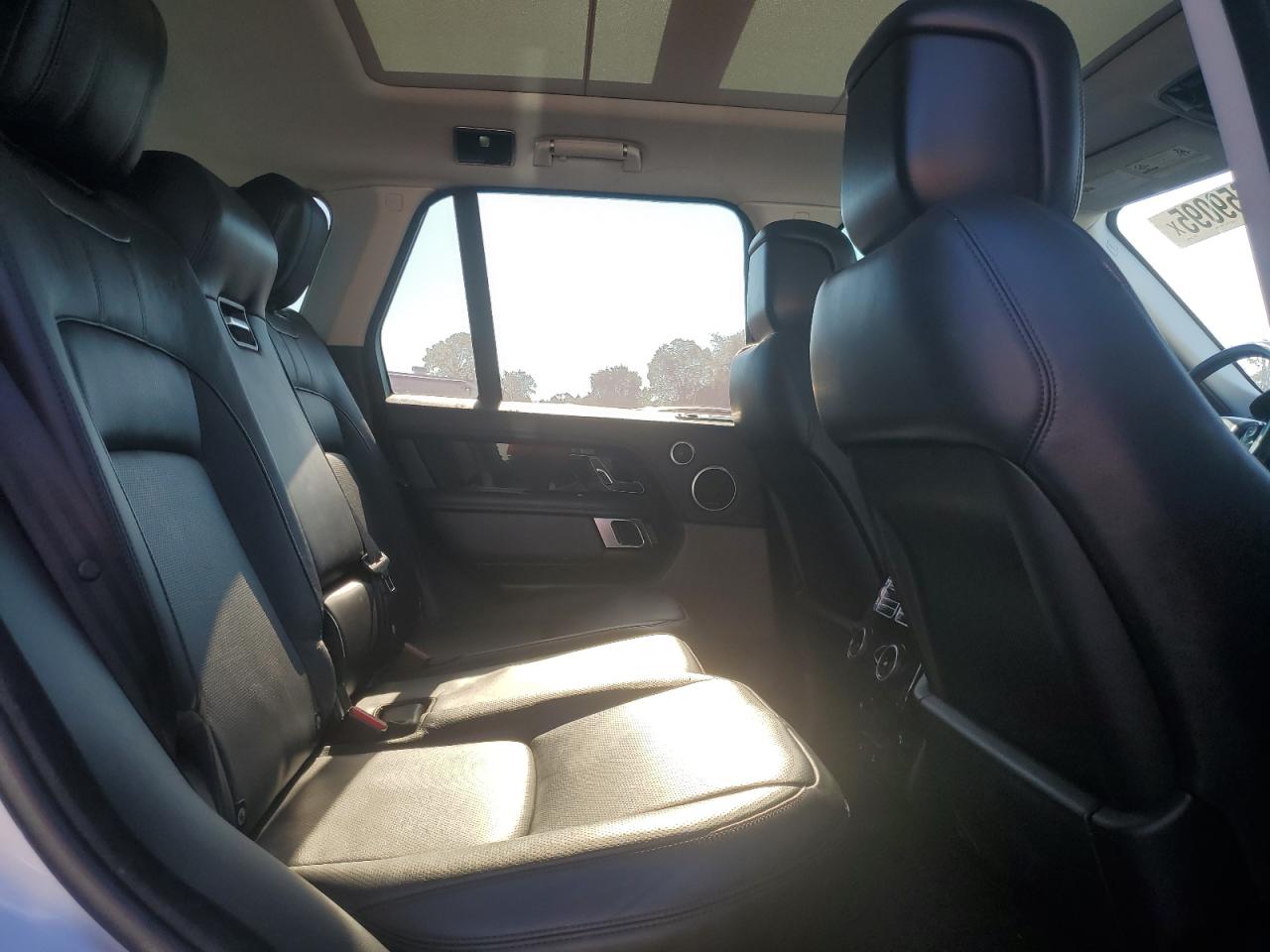 2019 Land Rover Range Rover Hse VIN: SALGS2SV2KA521028 Lot: 85659095