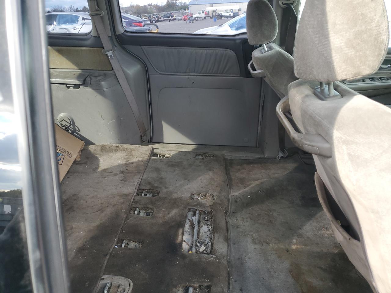 2002 Honda Odyssey Ex VIN: 2HKRL18672H517475 Lot: 89727905